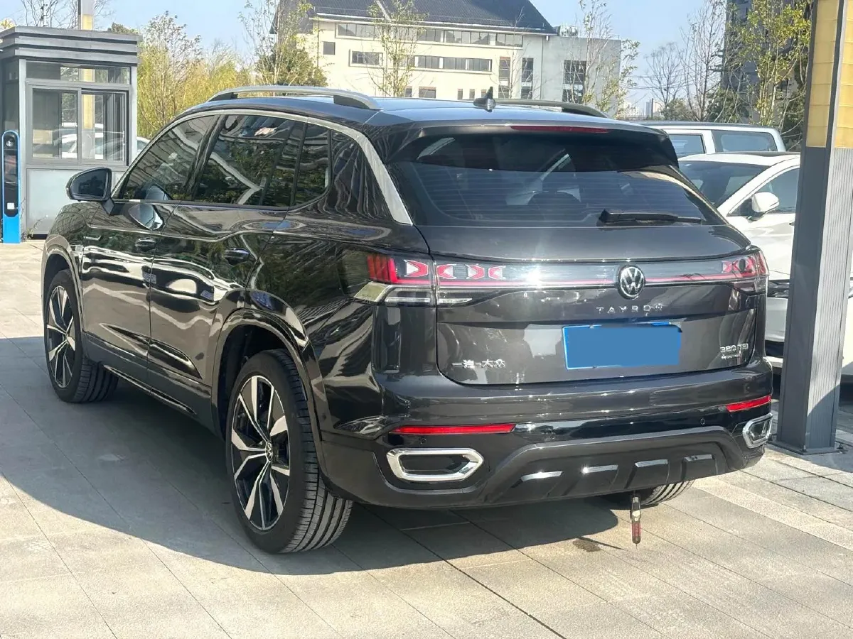 2024 Volkswagen Tayron 2.0T 220HP L4 7DCT,autocango,china used car exporter,china ev exporter,chinese used car exporter,chinese used ev exporter
