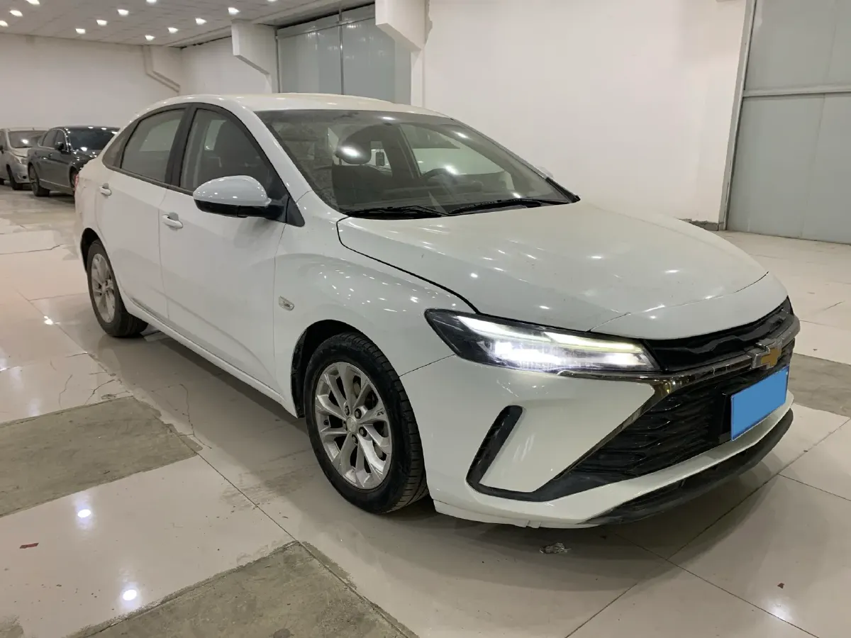 2023 Chevrolet Monza 1.5L 113HP L4 6DCT,autocango,china used car exporter,china ev exporter,chinese used car exporter,chinese used ev exporter
