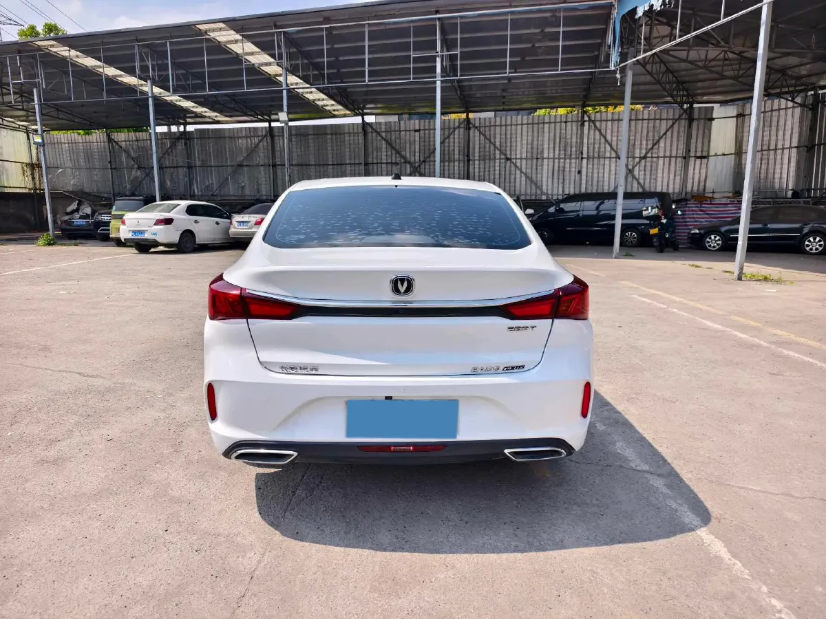 2021 ChangAn Eado 1.4T 160HP L4 7DCT,autocango,china used car exporter,china ev exporter,chinese used car exporter,chinese used ev exporter