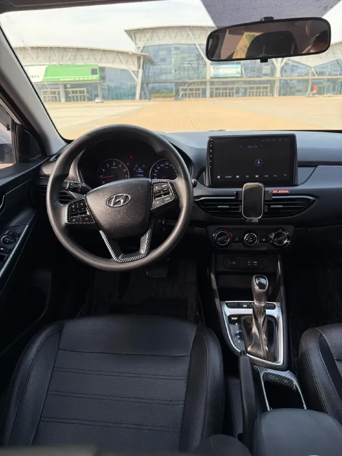 2017 Hyundai Celesta 1.6L 123HP L4 6AT,autocango,china used car exporter,china ev exporter,chinese used car exporter,chinese used ev exporter