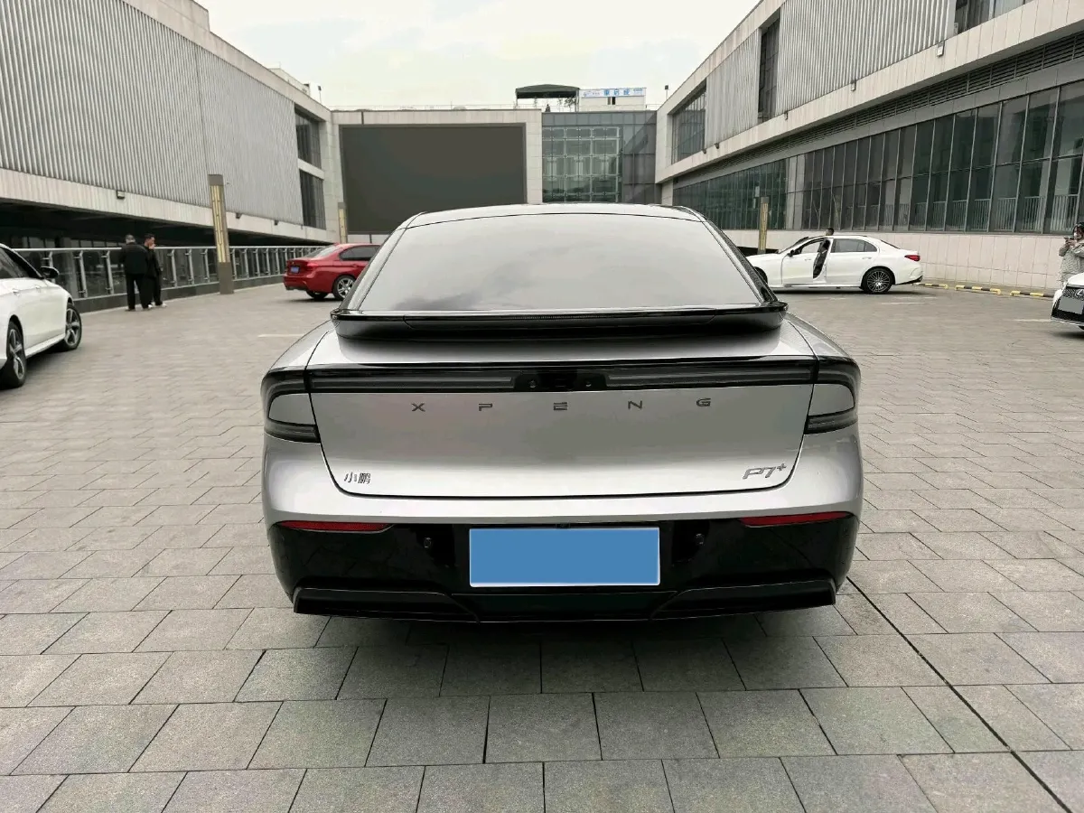 2024 Xpeng P7+ BEV 60.7KWH,autocango,china used car exporter,china ev exporter,chinese used car exporter,chinese used ev exporter