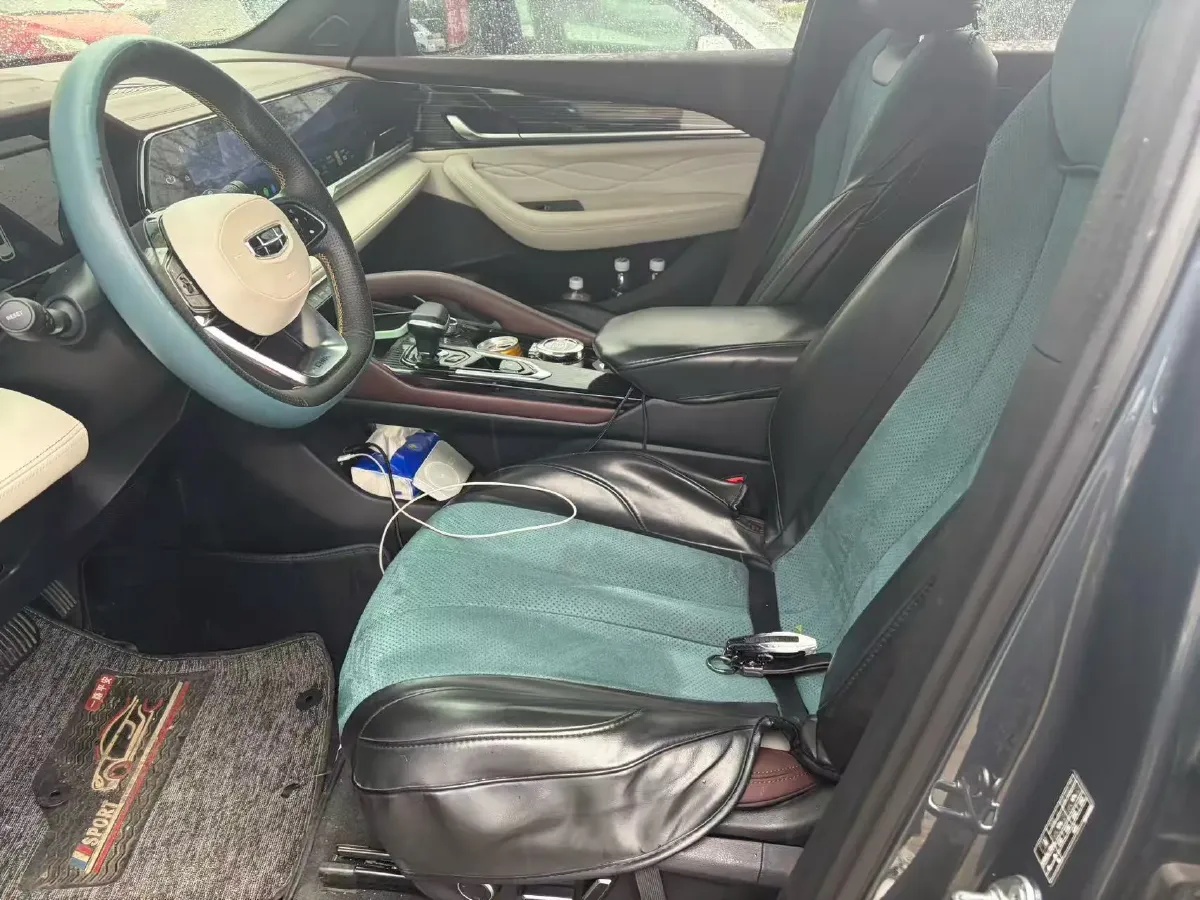 2021 Geely Monjaro 2.0T 218HP L4 7DCT,autocango,china used car exporter,china ev exporter,chinese used car exporter,chinese used ev exporter