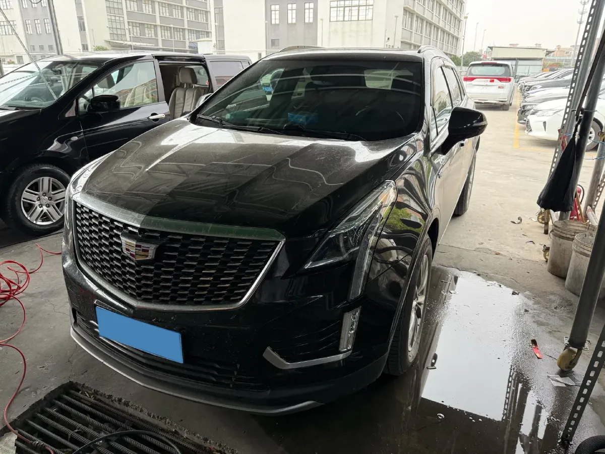 2023 Cadillac XT5 2.0T 237HP L4 9AT,autocango,china used car exporter,china ev exporter,chinese used car exporter,chinese used ev exporter