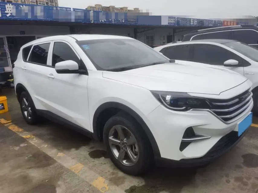 2020 Jetour X70M 1.5T 156HP L4 6MT,autocango,china used car exporter,china ev exporter,chinese used car exporter,chinese used ev exporter