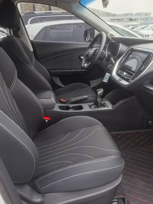 2020 Jetour X70M 1.5T 156HP L4 6MT,autocango,china used car exporter,china ev exporter,chinese used car exporter,chinese used ev exporter