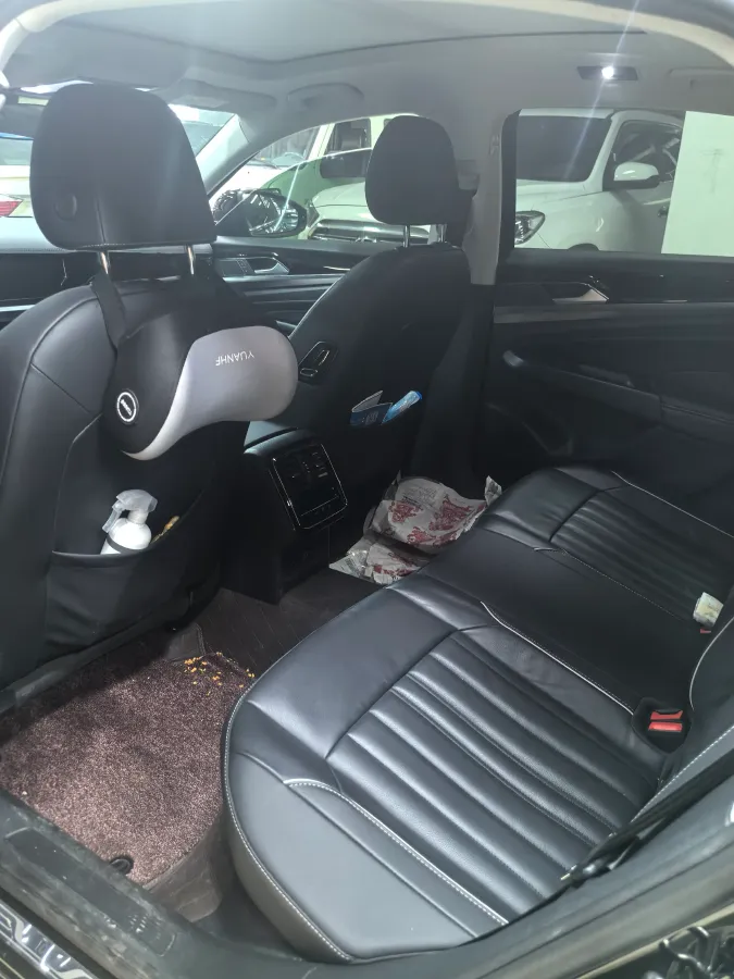 2023 Volkswagen Passat 2.0T 186HP L4 7DCT,autocango,china used car exporter,china ev exporter,chinese used car exporter,chinese used ev exporter