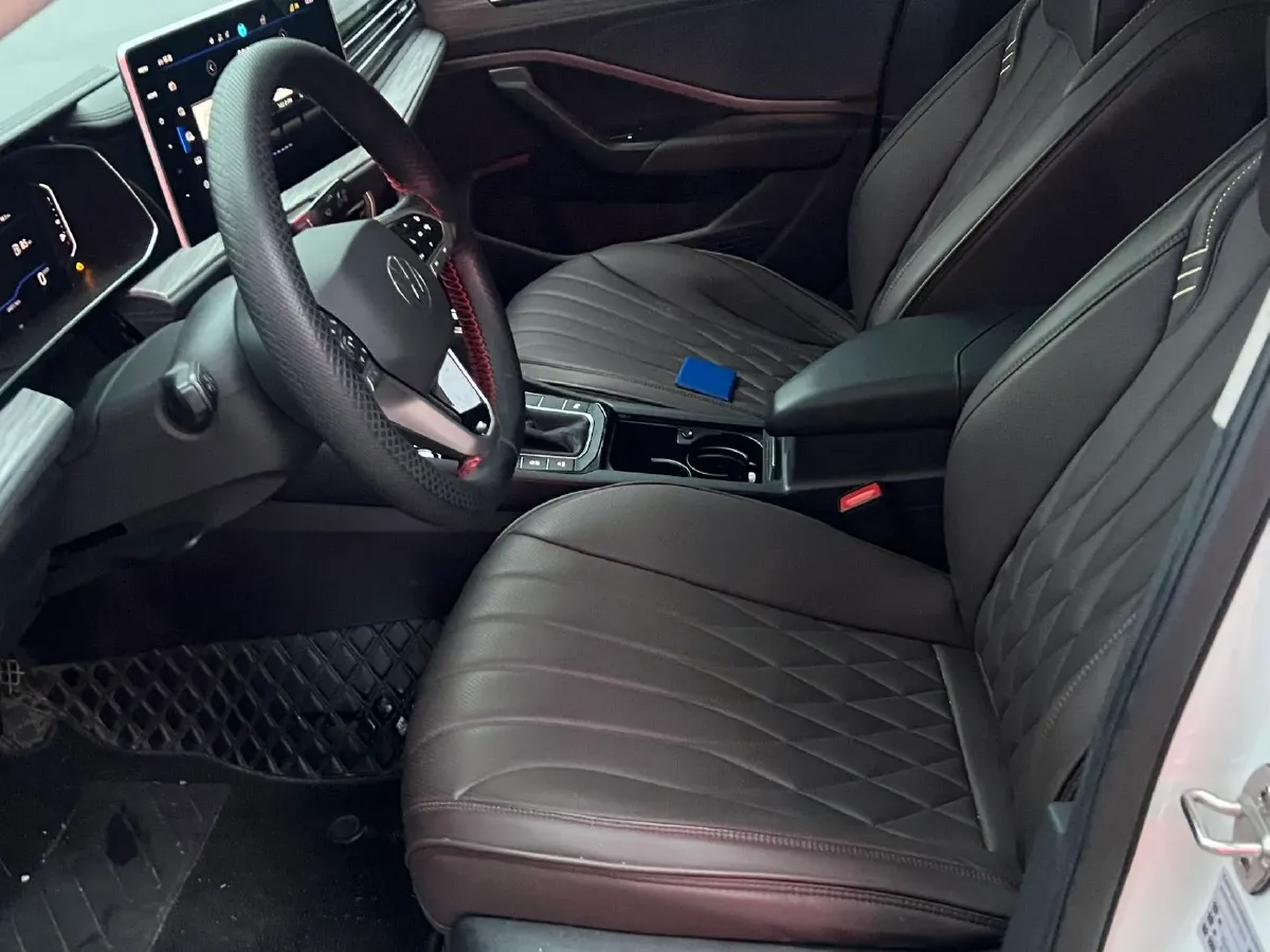 2023 Volkswagen Sagitar 1.5T 160HP L4 7DCT,autocango,china used car exporter,china ev exporter,chinese used car exporter,chinese used ev exporter