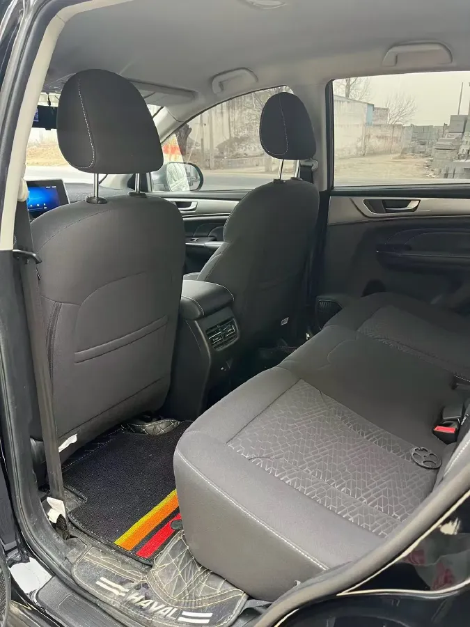 2023 Haval M6 1.5T 150HP L4 7DCT,autocango,china used car exporter,china ev exporter,chinese used car exporter,chinese used ev exporter