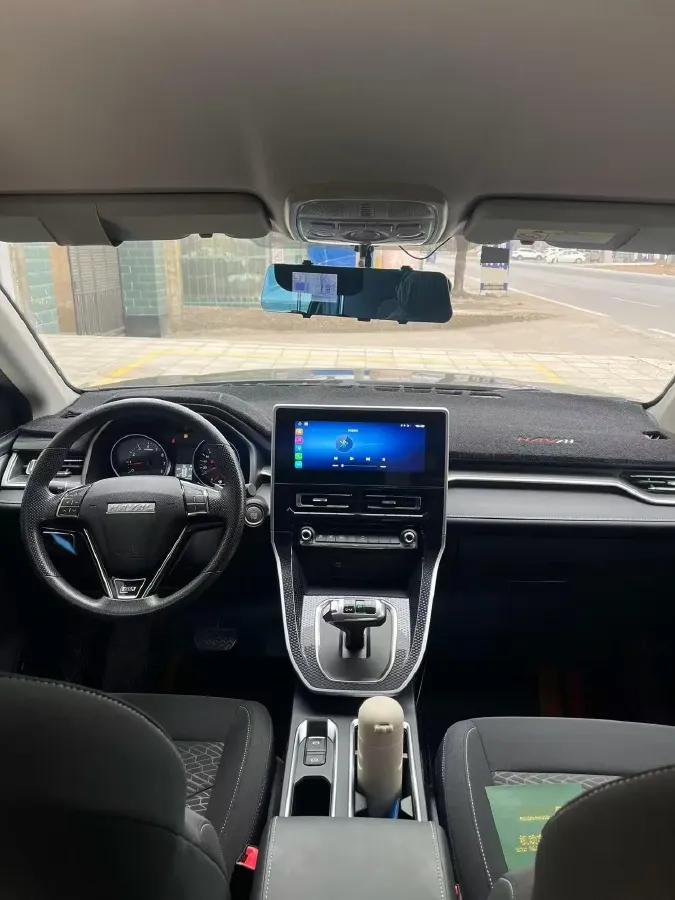 2023 Haval M6 1.5T 150HP L4 7DCT,autocango,china used car exporter,china ev exporter,chinese used car exporter,chinese used ev exporter