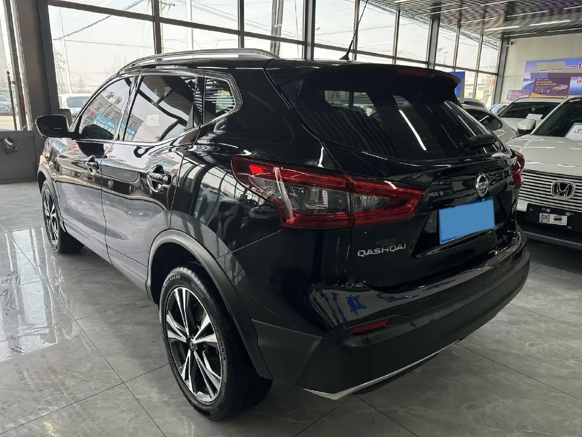 2021 Nissan Qashqai 2.0L 151HP L4 CVT,autocango,china used car exporter,china ev exporter,chinese used car exporter,chinese used ev exporter