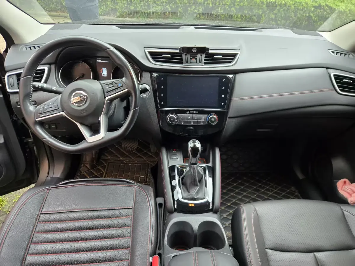 2021 Nissan Qashqai 2.0L 151HP L4 CVT,autocango,china used car exporter,china ev exporter,chinese used car exporter,chinese used ev exporter