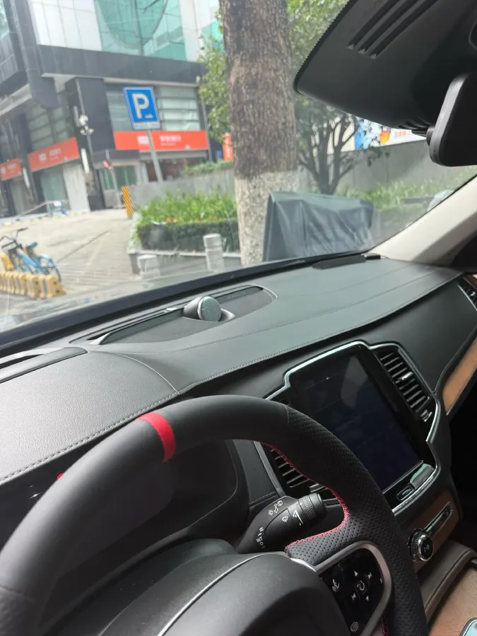 2019 Volvo XC90 PHEV 2.0T 320HP L4 8AT PHEV 10.4KWH,autocango,china used car exporter,china ev exporter,chinese used car exporter,chinese used ev exporter