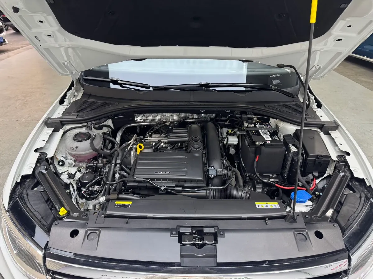 2023 Volkswagen Bora 1.2T 116HP L4 7DCT,autocango,china used car exporter,china ev exporter,chinese used car exporter,chinese used ev exporter