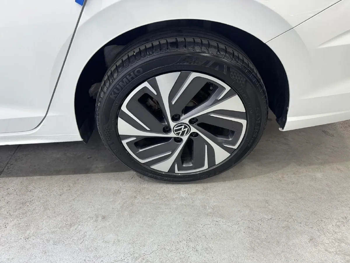 2023 Volkswagen Bora 1.2T 116HP L4 7DCT,autocango,china used car exporter,china ev exporter,chinese used car exporter,chinese used ev exporter