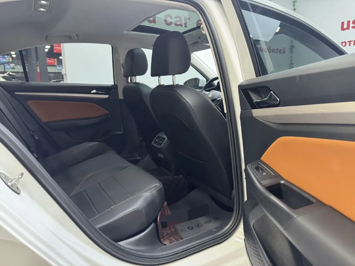 2023 Volkswagen Bora 1.2T 116HP L4 7DCT,autocango,china used car exporter,china ev exporter,chinese used car exporter,chinese used ev exporter