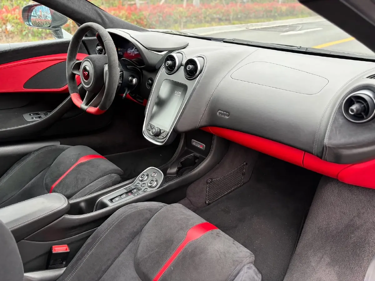 2015 McLaren 570 3.8T 570HP V8 7DCT,autocango,china used car exporter,china ev exporter,chinese used car exporter,chinese used ev exporter