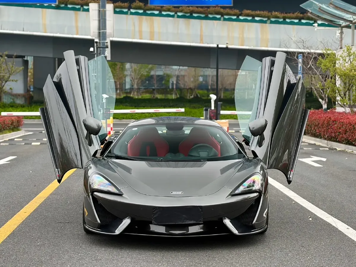 2015 McLaren 570 3.8T 570HP V8 7DCT,autocango,china used car exporter,china ev exporter,chinese used car exporter,chinese used ev exporter