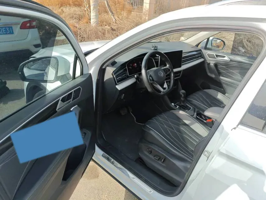 2023 Volkswagen Tiguan L 1.5T 160HP L4 7DCT,autocango,china used car exporter,china ev exporter,chinese used car exporter,chinese used ev exporter