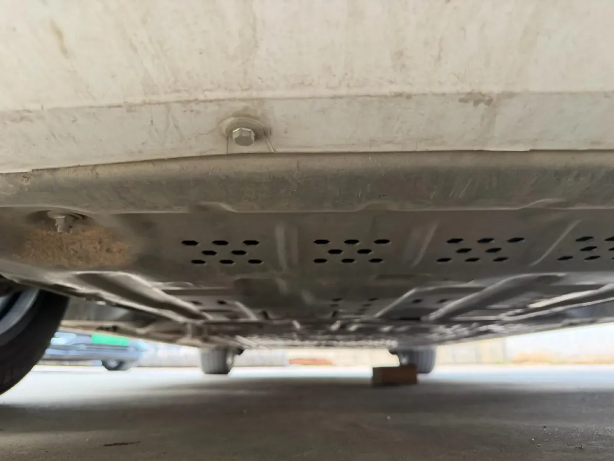 2022 Mercedes-Benz GLC Class 2.0T 197HP L4 9AT,autocango,china used car exporter,china ev exporter,chinese used car exporter,chinese used ev exporter