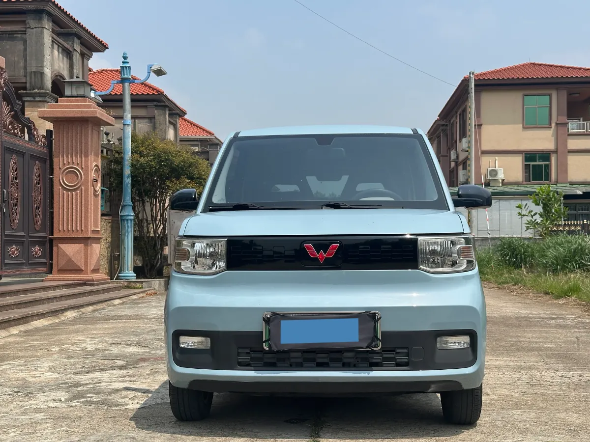 2020 WuLing HongGuang MINI EV BEV 13.8KWH,autocango,china used car exporter,china ev exporter,chinese used car exporter,chinese used ev exporter