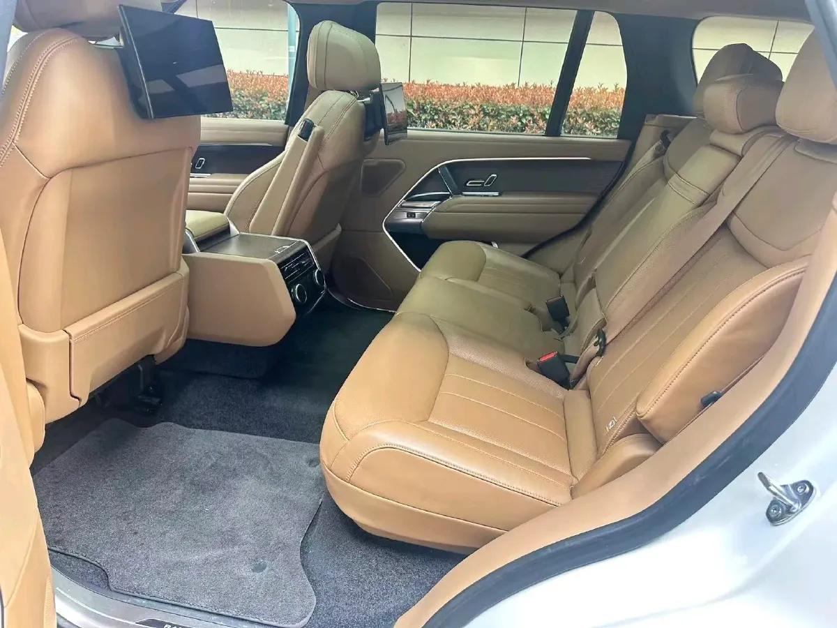 2023 Land Rover Range Rover 3.0T 400HP L6 8AT,autocango,china used car exporter,china ev exporter,chinese used car exporter,chinese used ev exporter