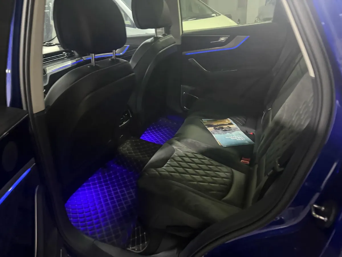 2019 HongQi HS5 2.0T 224HP L4 6AT,autocango,china used car exporter,china ev exporter,chinese used car exporter,chinese used ev exporter