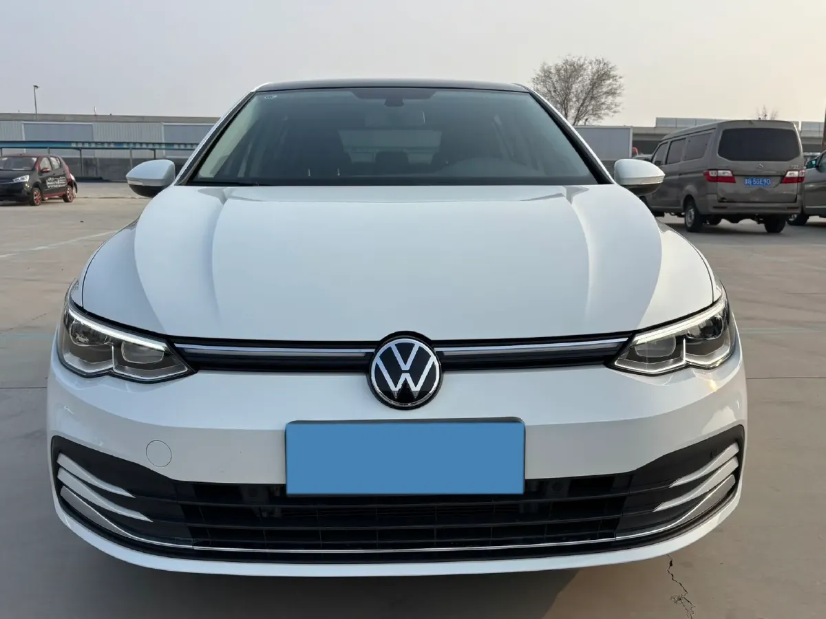 2023 Volkswagen Golf 1.4T 150HP L4 7DCT,autocango,china used car exporter,china ev exporter,chinese used car exporter,chinese used ev exporter