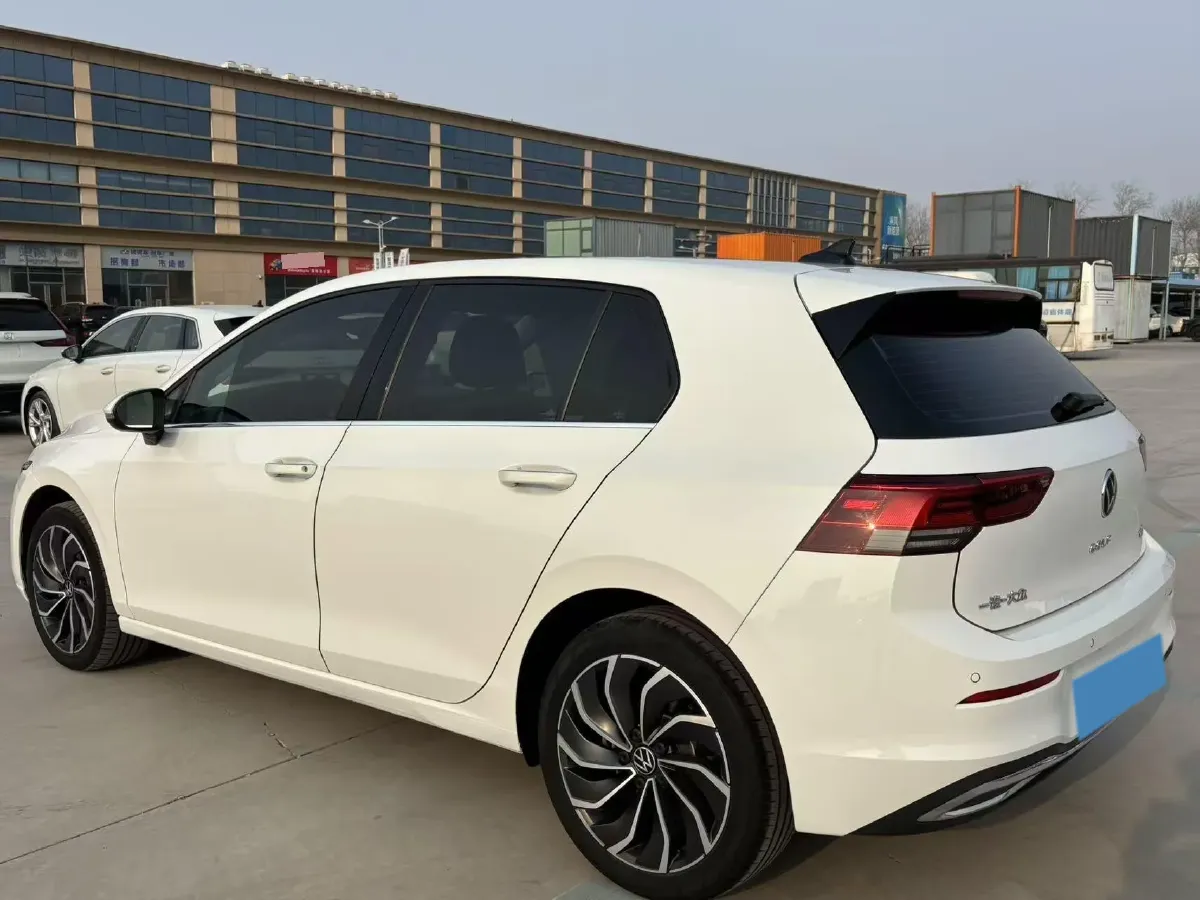 2023 Volkswagen Golf 1.4T 150HP L4 7DCT,autocango,china used car exporter,china ev exporter,chinese used car exporter,chinese used ev exporter