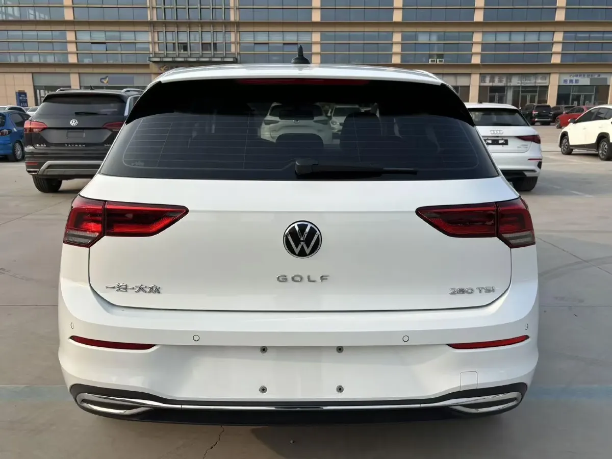 2023 Volkswagen Golf 1.4T 150HP L4 7DCT,autocango,china used car exporter,china ev exporter,chinese used car exporter,chinese used ev exporter