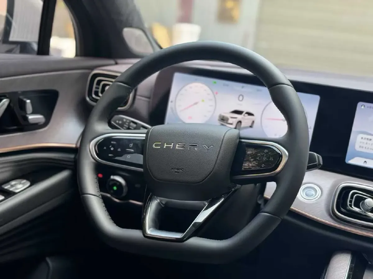 2025 Chery Tiggo 9 2.0T 261HP L4 8AT,autocango,china used car exporter,china ev exporter,chinese used car exporter,chinese used ev exporter