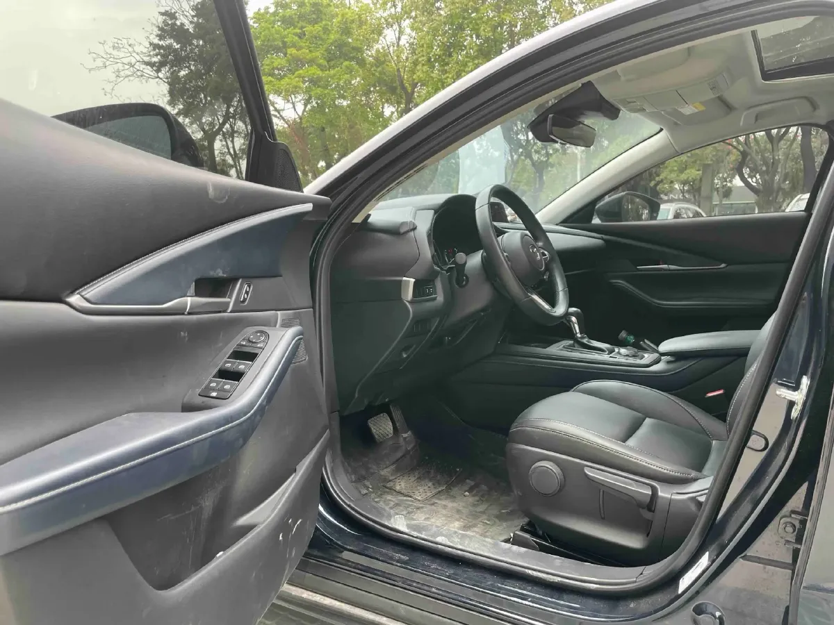2021 Mazda CX-30 2.0L 158HP L4 6AT,autocango,china used car exporter,china ev exporter,chinese used car exporter,chinese used ev exporter