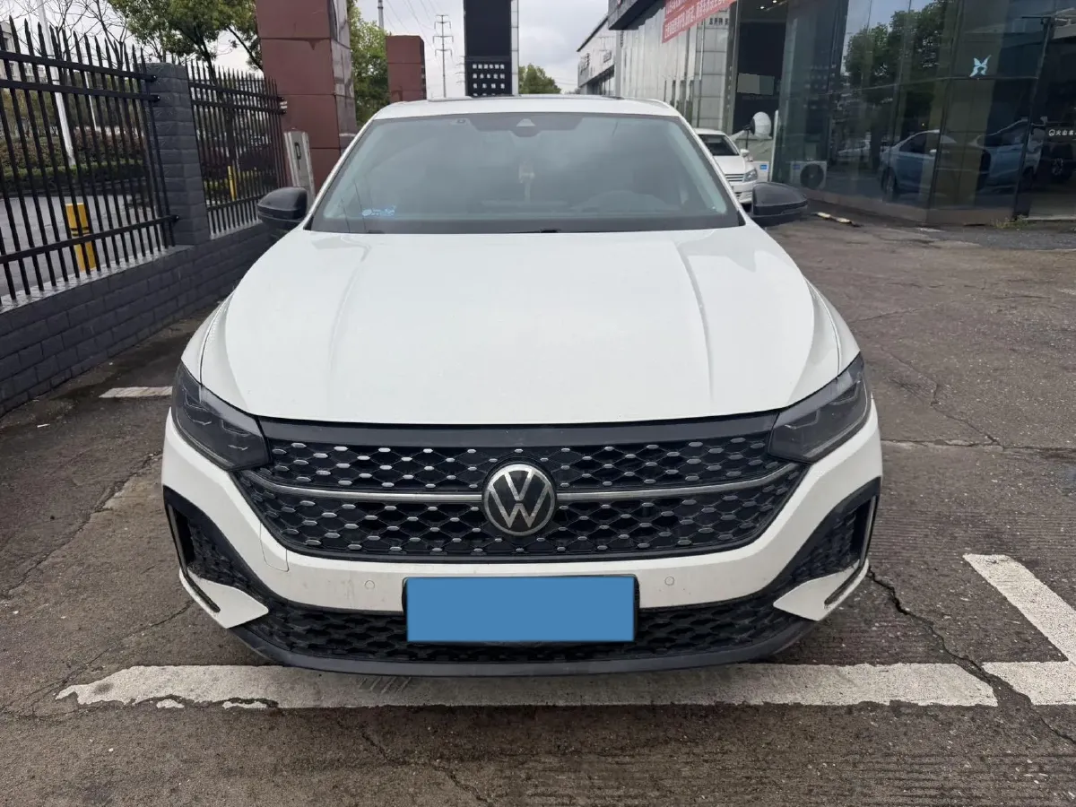 2024 Volkswagen Lavida 1.5T 160HP L4 7DCT,autocango,china used car exporter,china ev exporter,chinese used car exporter,chinese used ev exporter