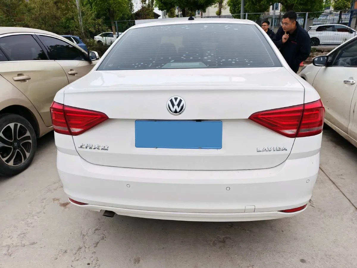 2017 Buick Excelle 1.5L 114HP L4 5MT,autocango,china used car exporter,china ev exporter,chinese used car exporter,chinese used ev exporter