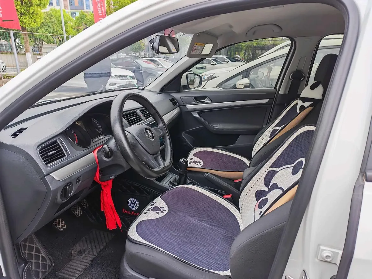 2017 Buick Excelle 1.5L 114HP L4 5MT,autocango,china used car exporter,china ev exporter,chinese used car exporter,chinese used ev exporter