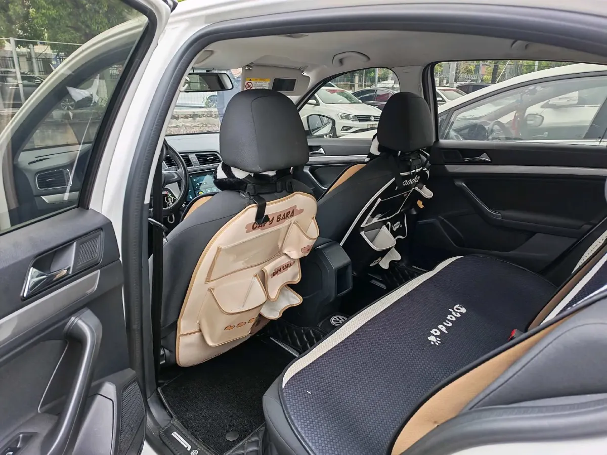 2017 Buick Excelle 1.5L 114HP L4 5MT,autocango,china used car exporter,china ev exporter,chinese used car exporter,chinese used ev exporter