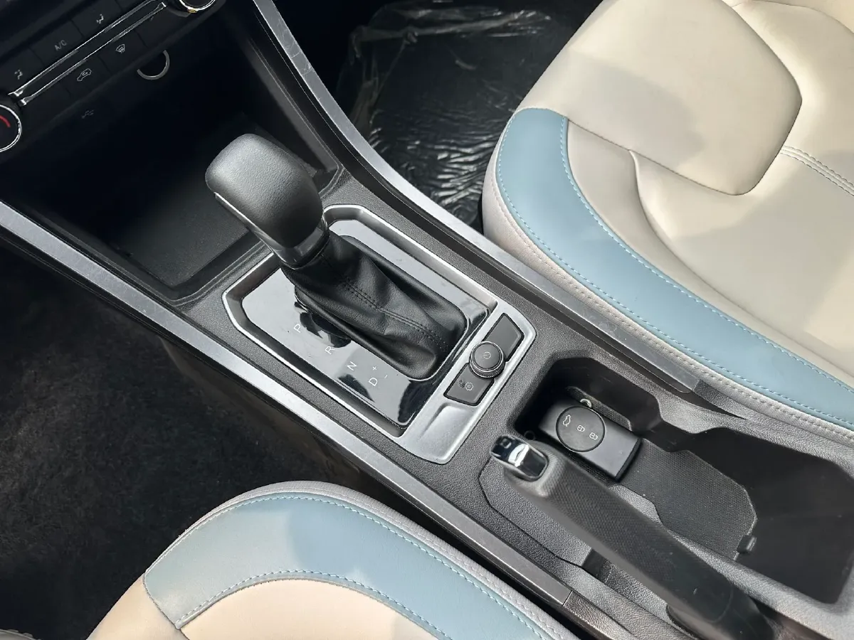 2022 Chery Tiggo 3x 1.5L 116HP L4 CVT,autocango,china used car exporter,china ev exporter,chinese used car exporter,chinese used ev exporter