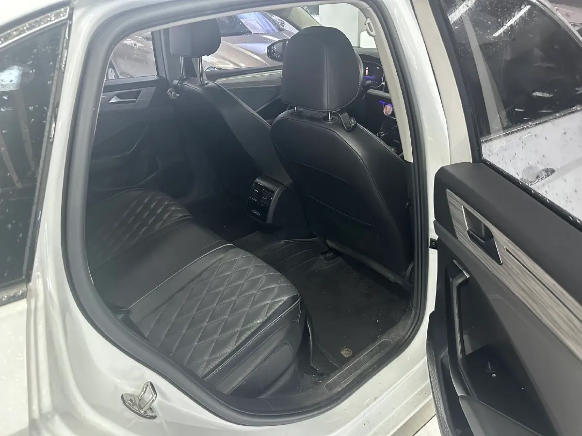 2023 Volkswagen Sagitar 1.4T 150HP L4 7DCT,autocango,china used car exporter,china ev exporter,chinese used car exporter,chinese used ev exporter