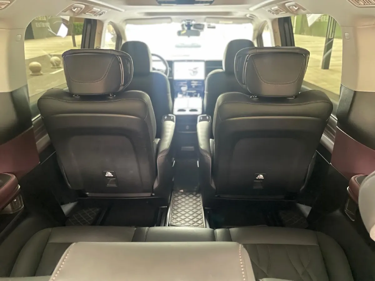 2023 GAC Trumpchi M8 2.0T 252HP L4 8AT,autocango,china used car exporter,china ev exporter,chinese used car exporter,chinese used ev exporter