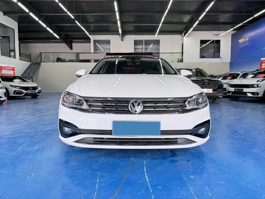 2021 Volkswagen Lamando 1.4T 150HP L4 7DCT,autocango,china used car exporter,china ev exporter,chinese used car exporter,chinese used ev exporter