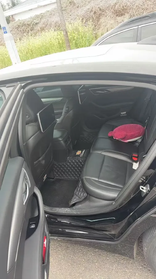 2022 Cadillac CT5 2.0T 237HP L4 10AT,autocango,china used car exporter,china ev exporter,chinese used car exporter,chinese used ev exporter