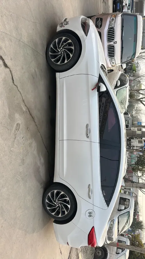 2020 Hyundai Elantra 1.5L 115HP L4 CVT,autocango,china used car exporter,china ev exporter,chinese used car exporter,chinese used ev exporter