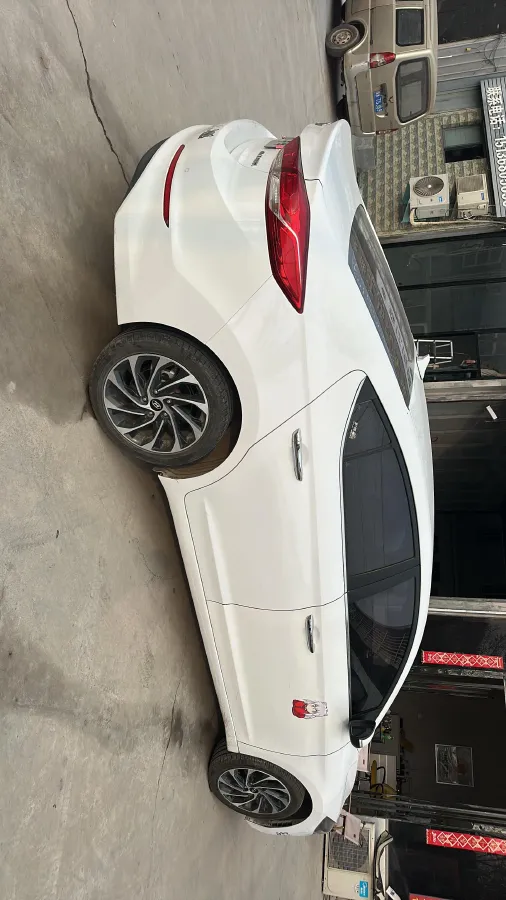 2020 Hyundai Elantra 1.5L 115HP L4 CVT,autocango,china used car exporter,china ev exporter,chinese used car exporter,chinese used ev exporter