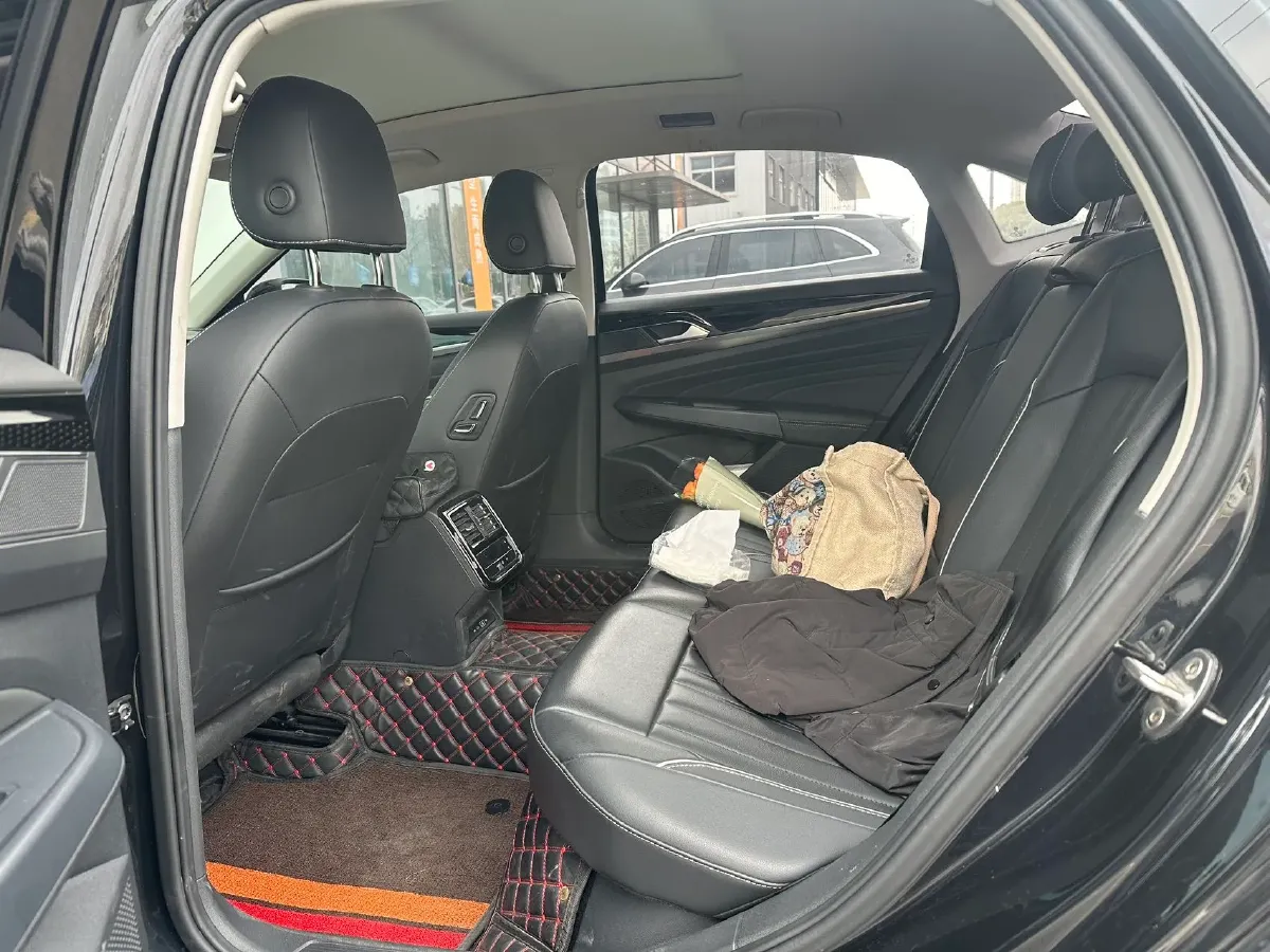 2022 Skoda Kodiak GT 2.0T 186HP L4 7DCT,autocango,china used car exporter,china ev exporter,chinese used car exporter,chinese used ev exporter