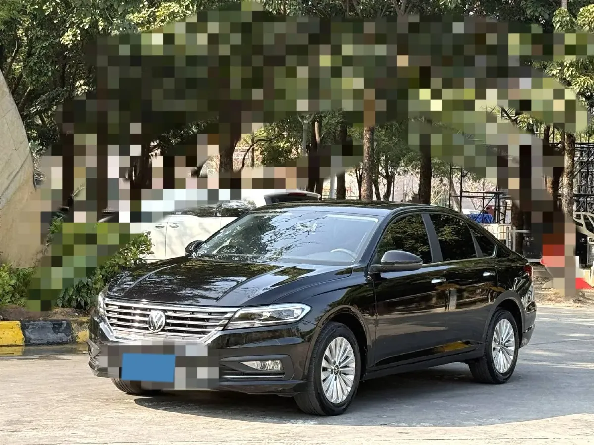 2022 Volkswagen T-Roc 1.4T 150HP L4 7DCT,autocango,china used car exporter,china ev exporter,chinese used car exporter,chinese used ev exporter