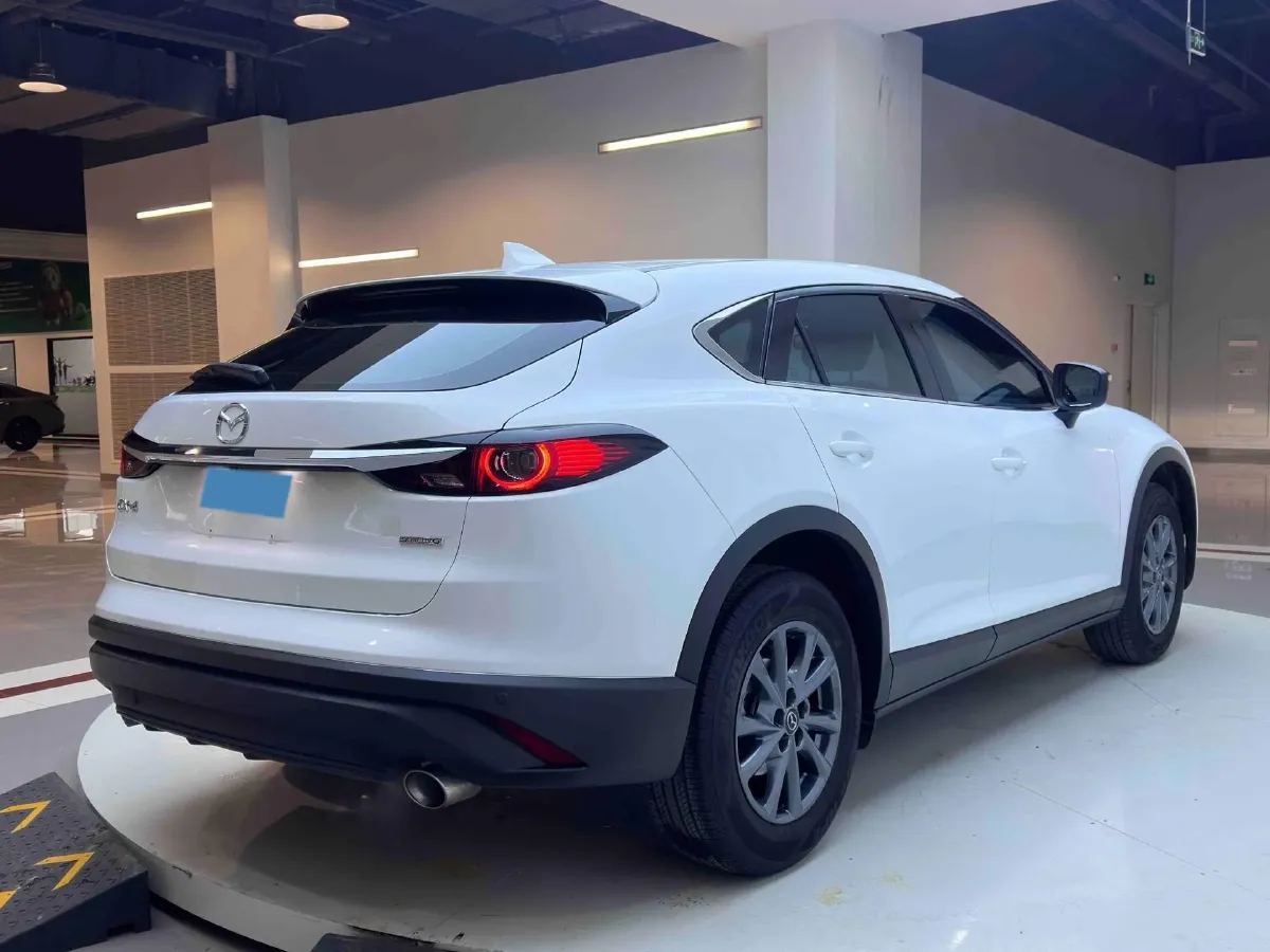2021 Mazda CX-4 2.0L 158HP L4 6AT,autocango,china used car exporter,china ev exporter,chinese used car exporter,chinese used ev exporter