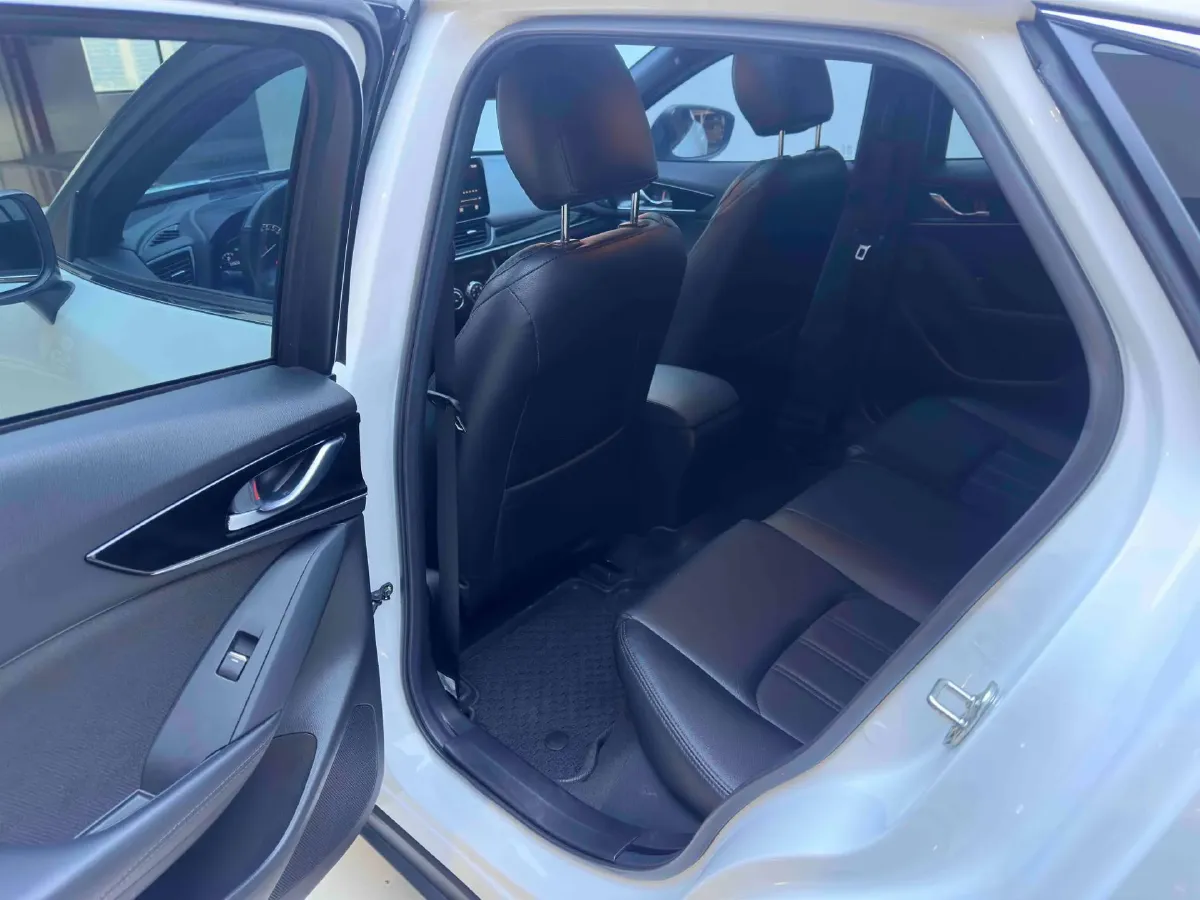 2021 Mazda CX-4 2.0L 158HP L4 6AT,autocango,china used car exporter,china ev exporter,chinese used car exporter,chinese used ev exporter