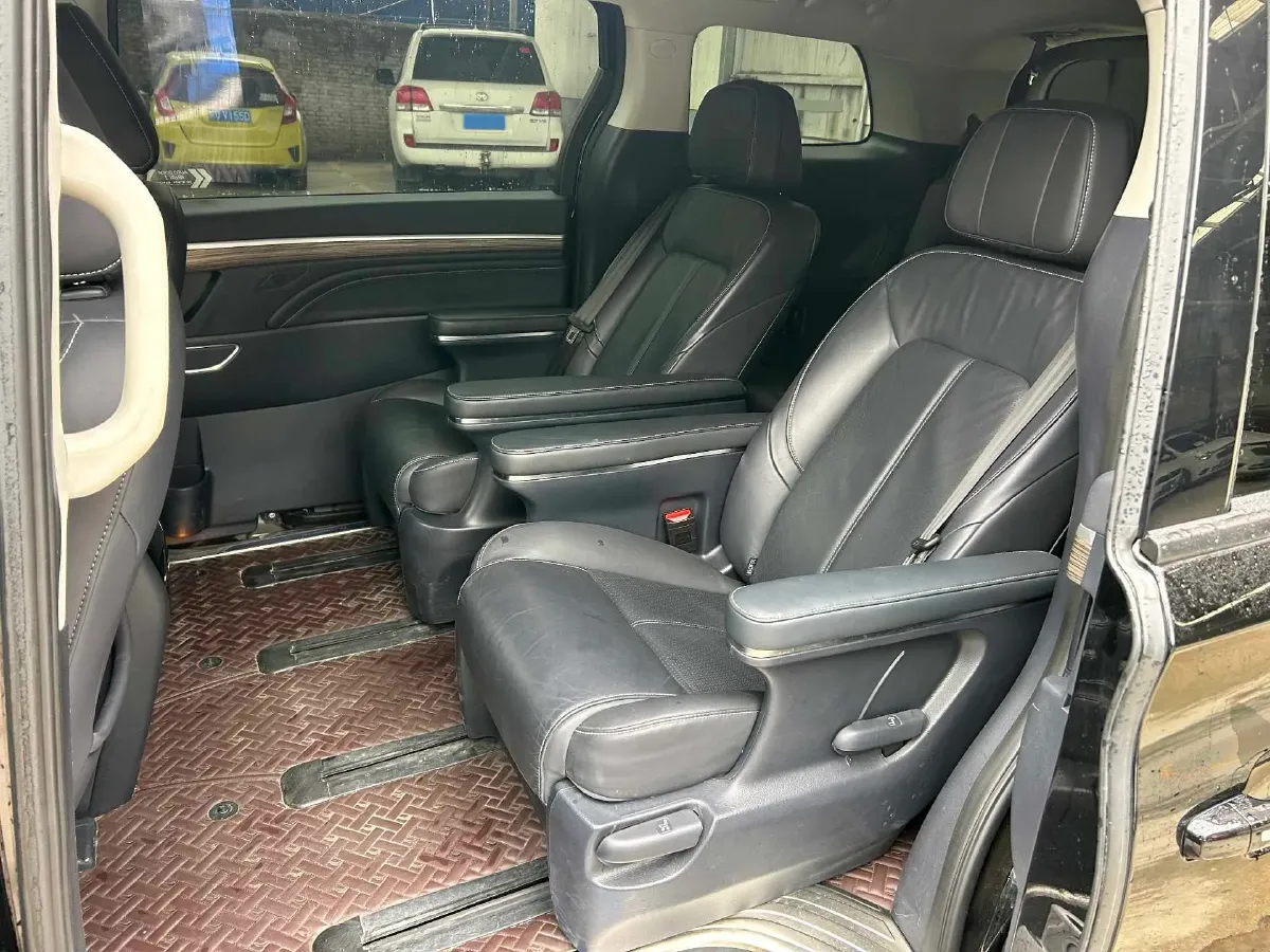 2021 GAC Trumpchi M8 2.0T 252HP L4 8AT,autocango,china used car exporter,china ev exporter,chinese used car exporter,chinese used ev exporter