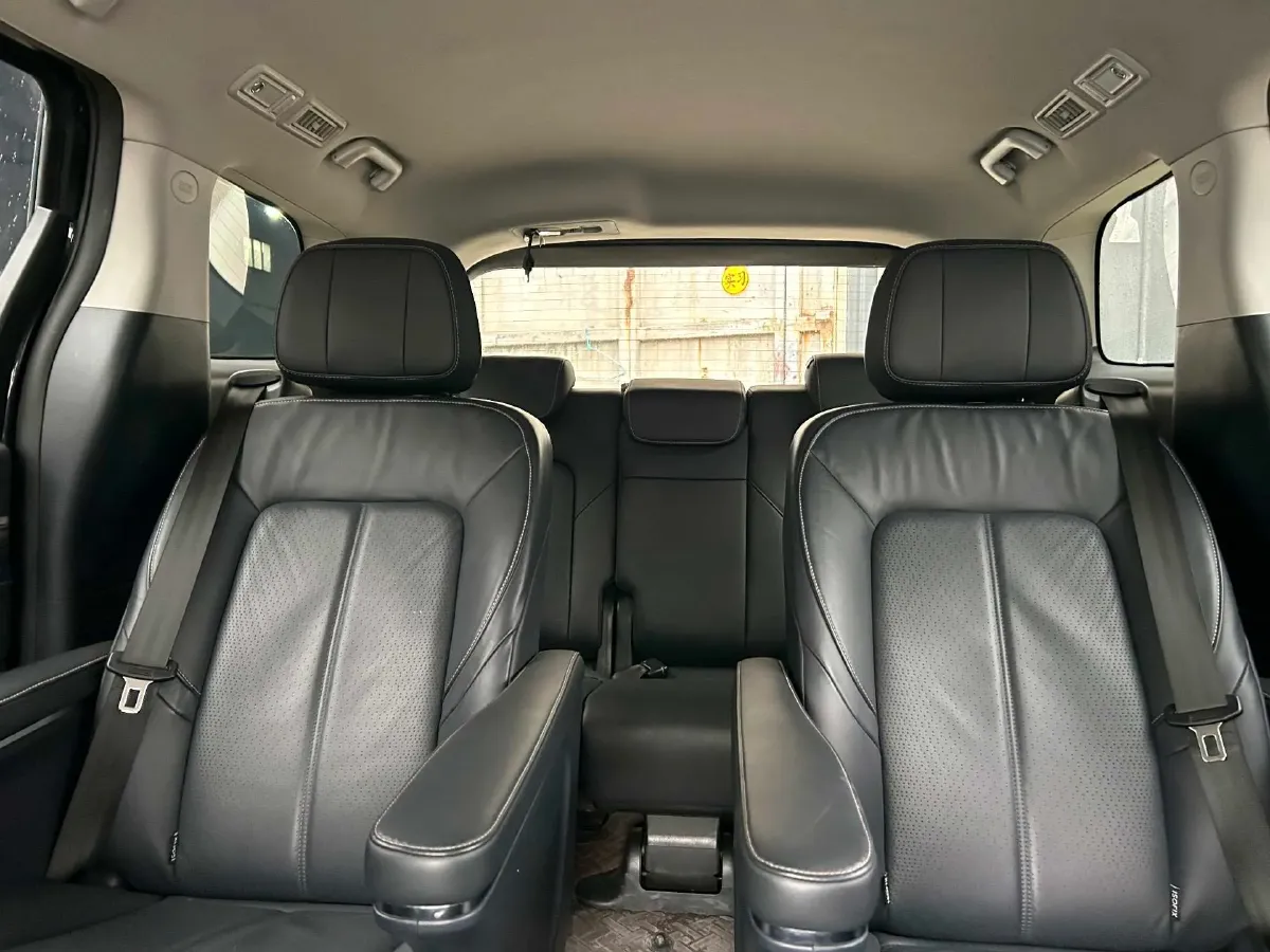 2021 GAC Trumpchi M8 2.0T 252HP L4 8AT,autocango,china used car exporter,china ev exporter,chinese used car exporter,chinese used ev exporter