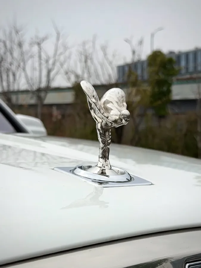 2018 Rolls-Royce Cullinan 6.7T 571HP V12 8AT,autocango,china used car exporter,china ev exporter,chinese used car exporter,chinese used ev exporter