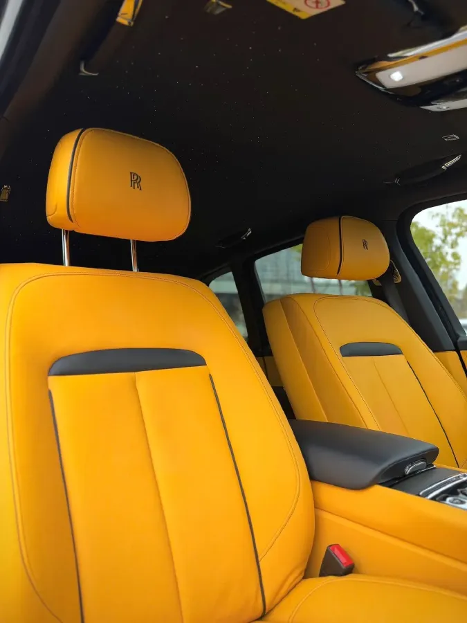 2018 Rolls-Royce Cullinan 6.7T 571HP V12 8AT,autocango,china used car exporter,china ev exporter,chinese used car exporter,chinese used ev exporter